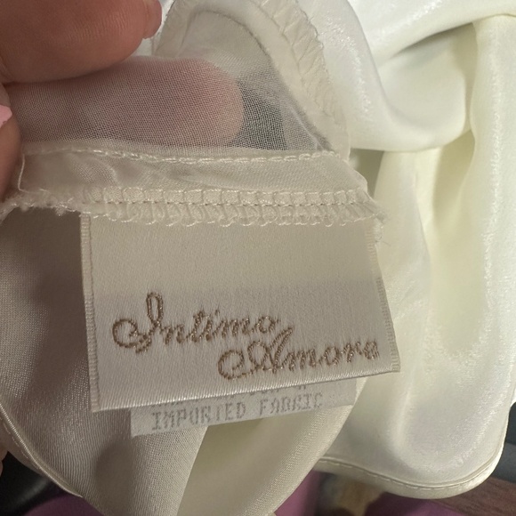 Vintage Intimo Amore Cream Ivory Beaded V Neck Slip Nightgown Sz Medium - Picture 7 of 7